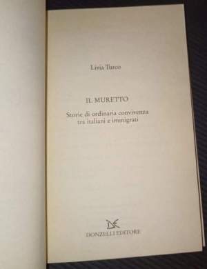Il muretto -storie di ordinaria convivenza tra italiani e immigrati