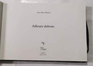 Ailleurs debout