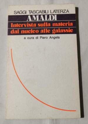 Intervista sulla materia dal nucleo alle galassie