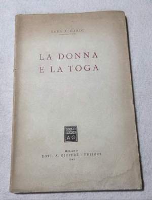 La donna e la toga