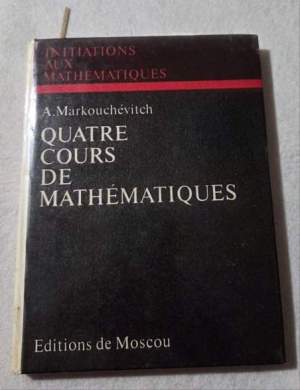 Quatre cours de mathematiques