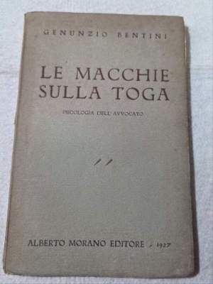 Le macchie sulla toga - Psicologia dell'avvocato