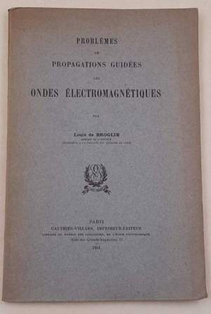 Problemes des propagations guidees des ondes elettromagnetiques